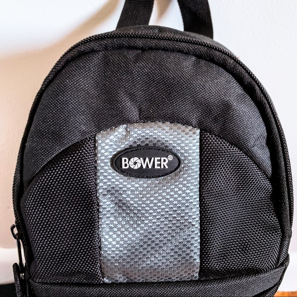 Bower Camera Backpack - Picture 2 of 6